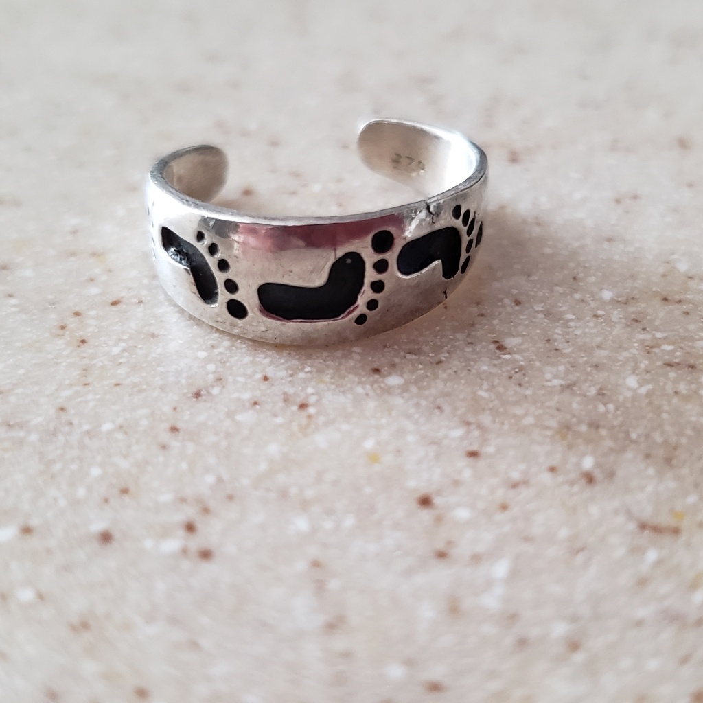 Toe Ring, Adorable